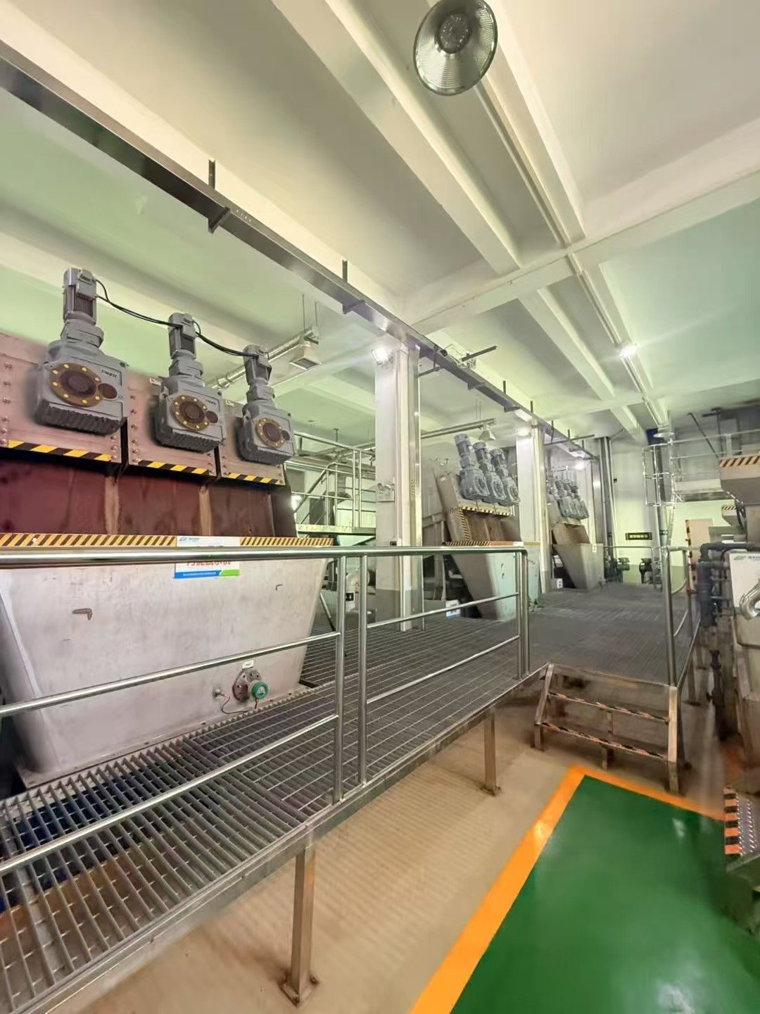 Water treatment equipment and operating scene at a mining project